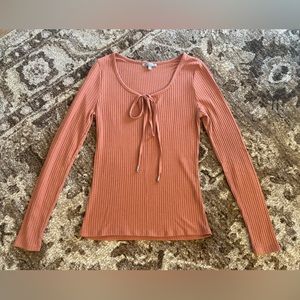 5/$25 Ribbed Long Sleeve Top
